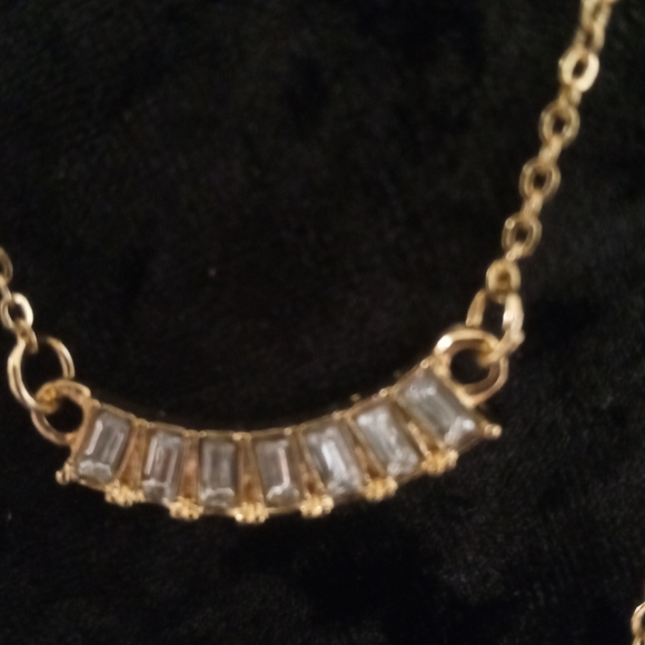 Stephan & Co. Nordstroms 3 layer gold tone necklaces. Nwt bonus bangle. - Picture 5 of 10